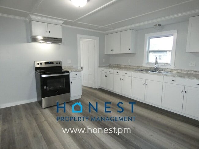 Photo - 35 Summer St Unit 3