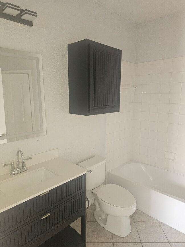 Photo - 6149 Metrowest Blvd Unidad 106