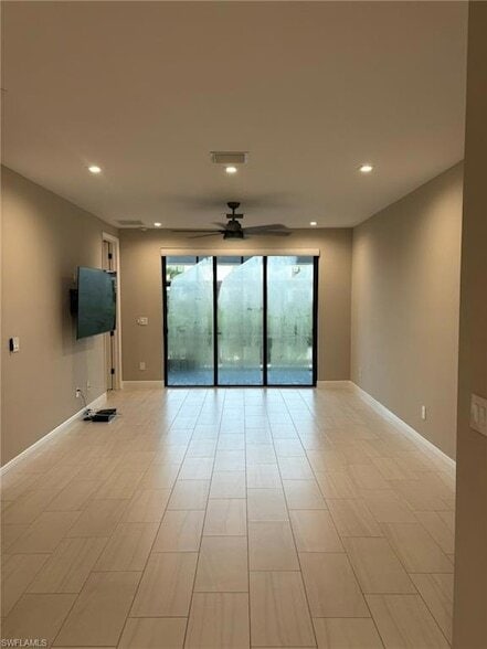 Photo - 7553 Carnegie Way