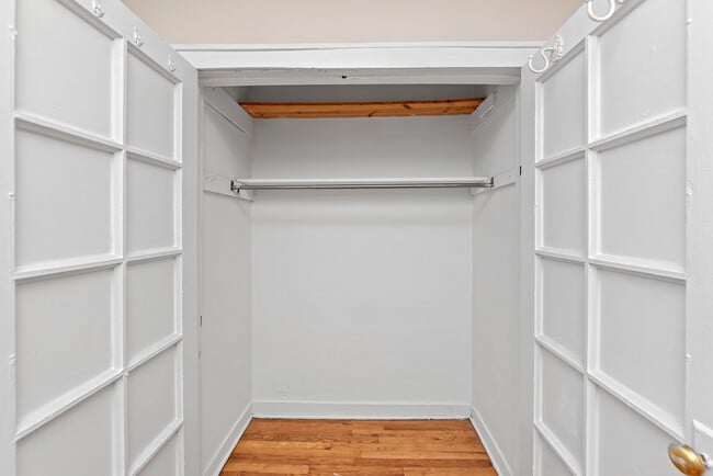 Photo - 2849 W Berteau Ave Unit 55-3