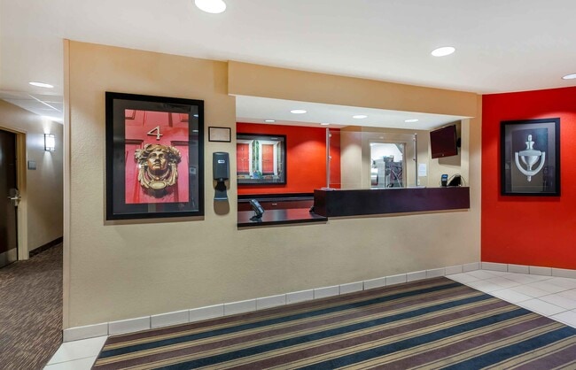 Furnished Studio-Cleveland - Brooklyn