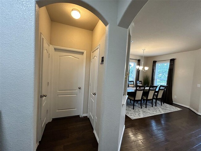 Photo - 159 Joseph Dr