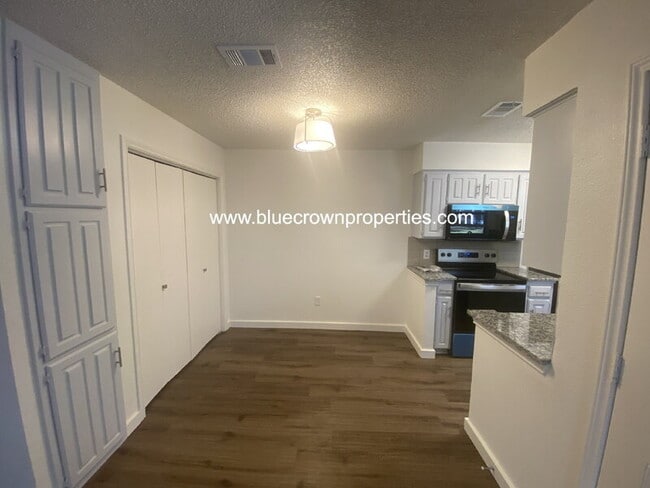 Photo - 3110 Timber Ridge Point