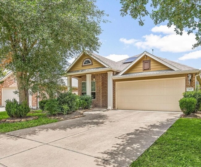 Building Photo - 3015 Crescent Oaks Park Ln Rental