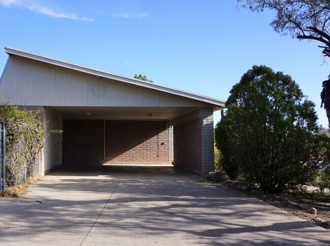 Photo - 1780 Driftwood Cir