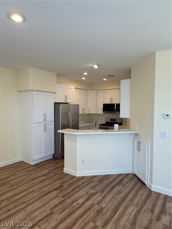 Photo - 5721 Mt Athos St