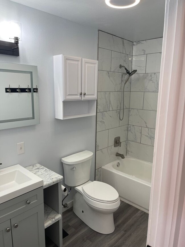 Photo - 494 Unidad 418