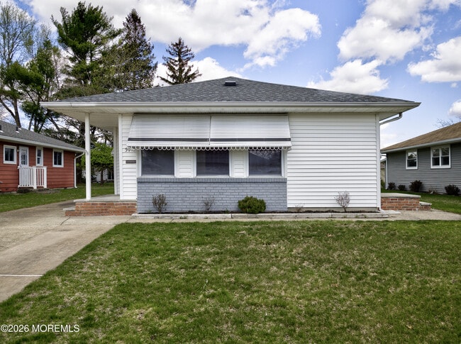 Photo - 59 Guadeloupe Dr