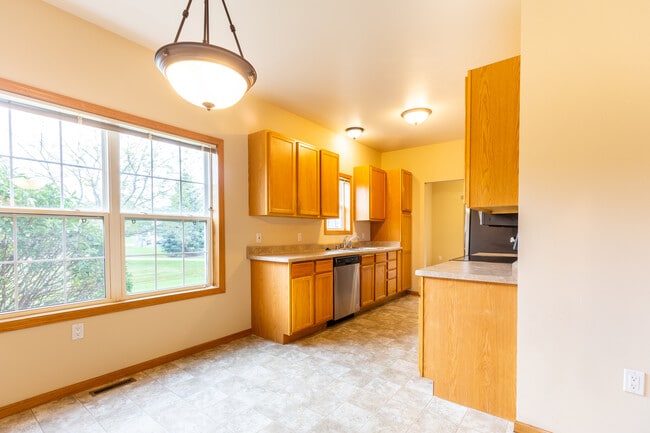 Photo - 6827 East Pass