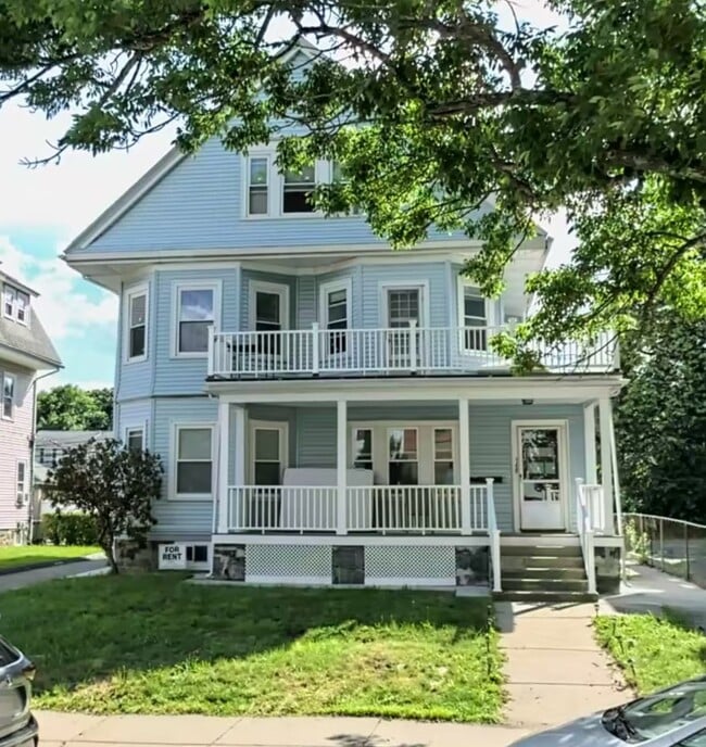 Building Photo - 148 Washington St Unit 2