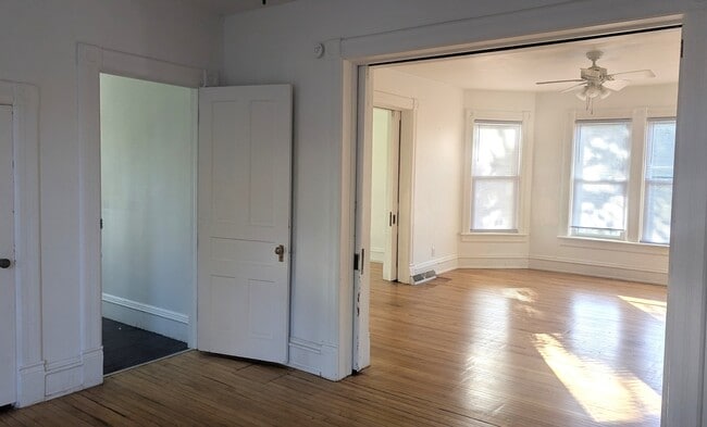 Photo - 122 North St