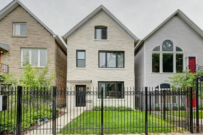 Photo - 2525 W Haddon Ave Unit 3
