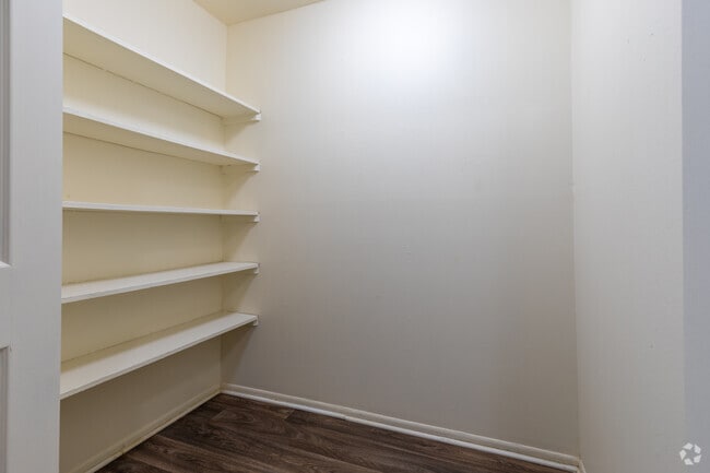 Walk-In Pantry - Taylor Park Townhomes