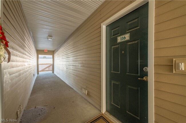 Photo - 28340 Center Ridge Rd Unidad 116