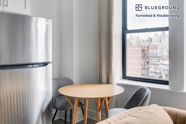 Photo - 45 W 81st St Unidad FL10-ID2005