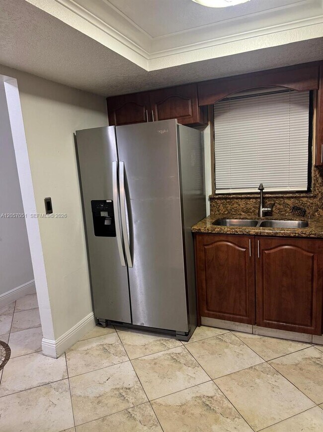 Photo - 10851 SW 6th St Unit 5