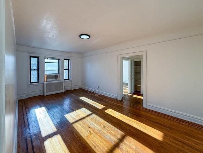 Photo - 36 Duncan Ave