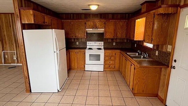 Photo - 1300 N Grace St