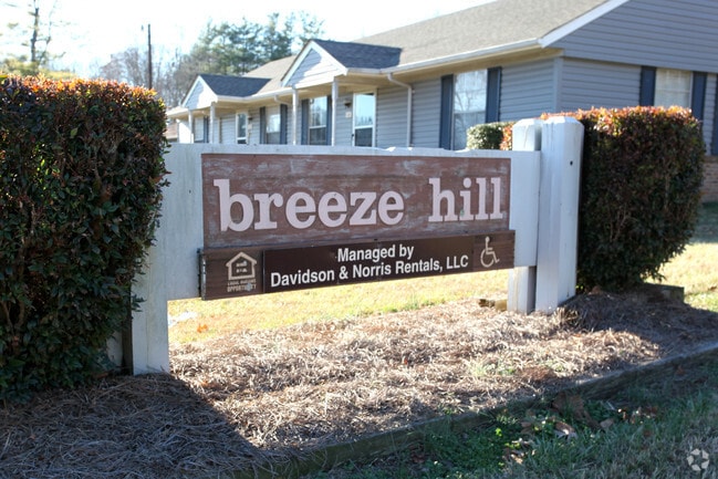 Photo - Breeze Hill Apartments