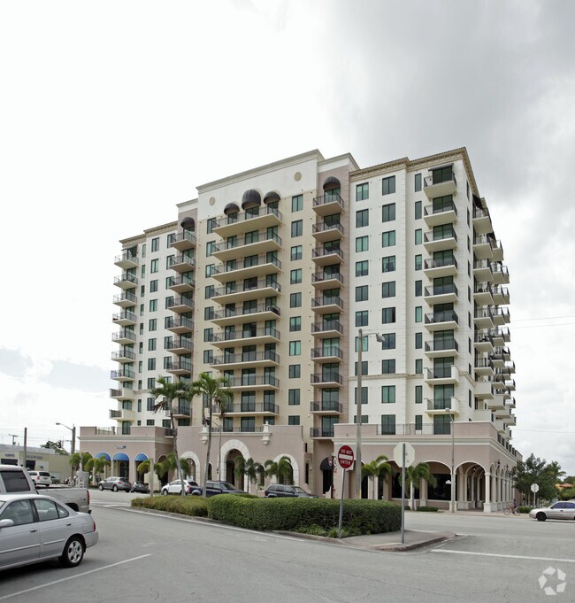 Primary Photo - 1300 Ponce De Leon Blvd