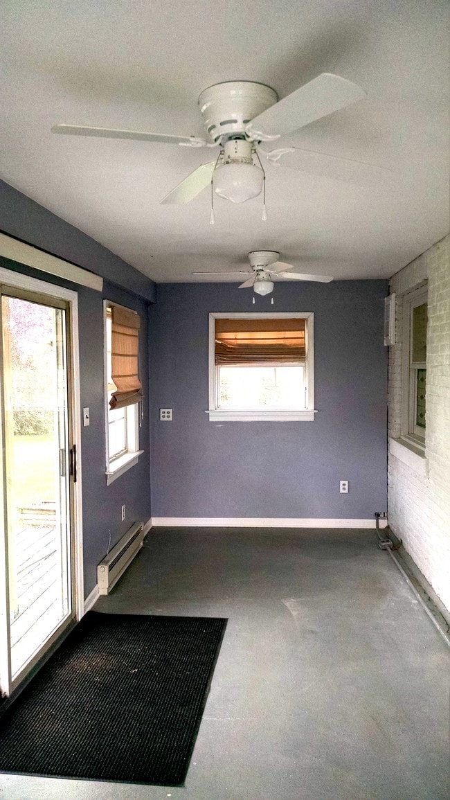 Photo - 21330 Old York Rd Unidad B