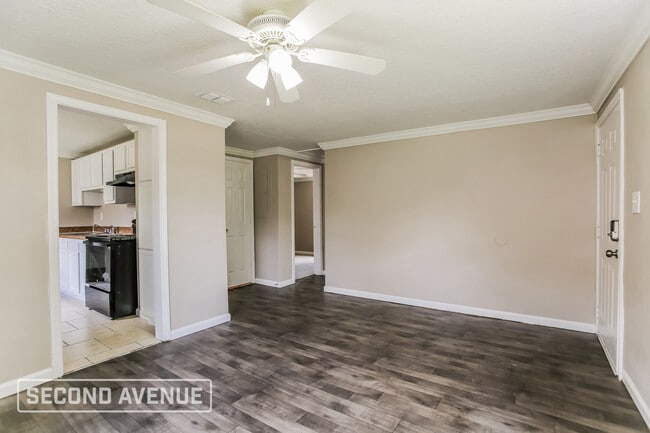Photo - 9159 4th Ave
