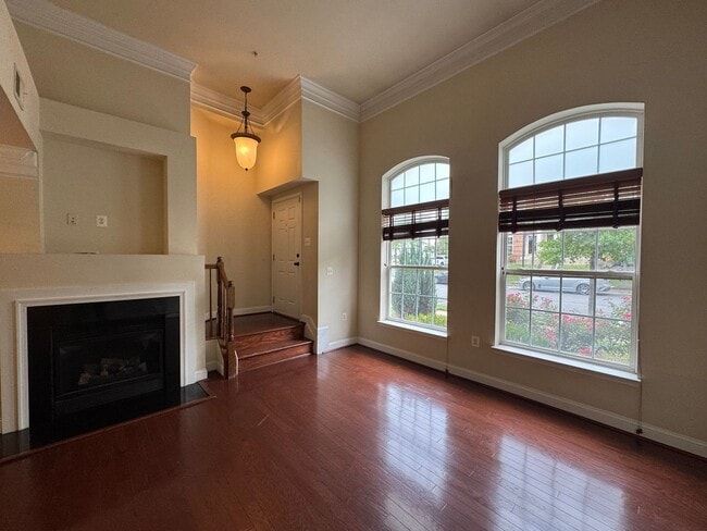 Photo - Fantastic 2 Bed 2.5 Bath Interior Townhome...