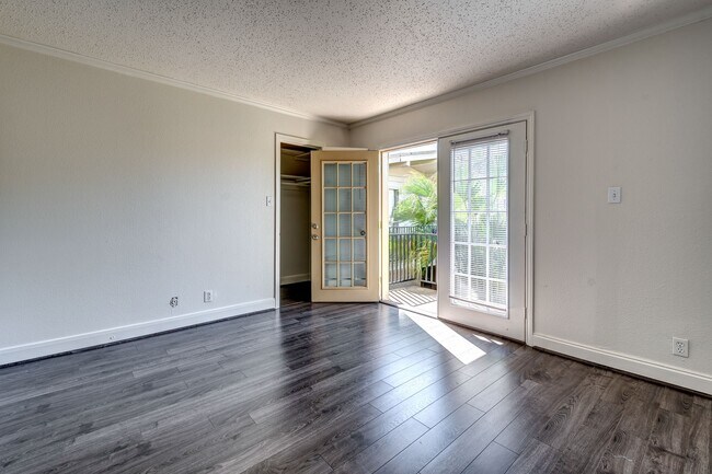 Photo - 4321 Hazard St Unit 9