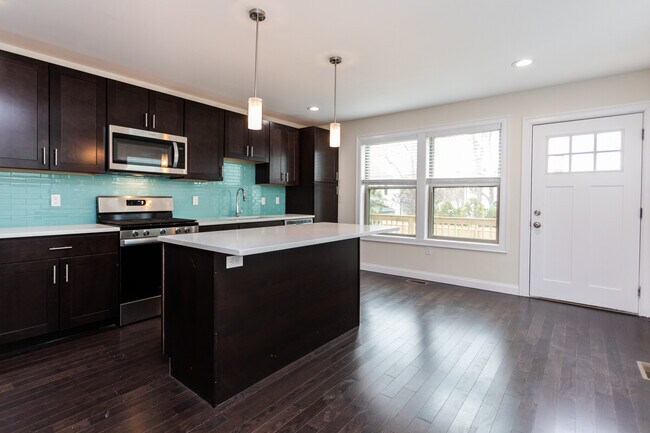 Photo - 477 Fulton St Unit T