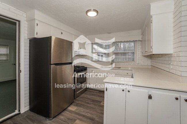 Photo - 808 Irving Park Blvd