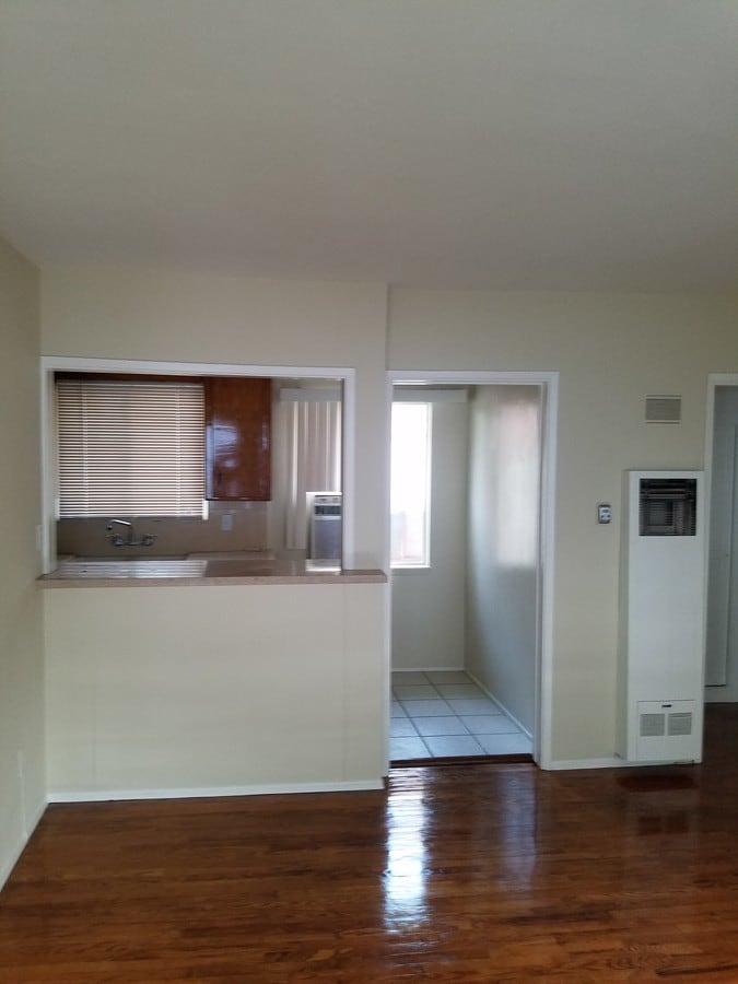 Photo - 13838 Burbank Blvd Unidad 421/2