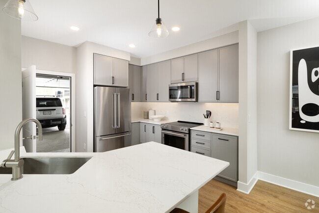 Building Photo - Avalon Wayne Rental