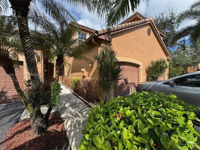 Photo - 1503 Veracruz Ln