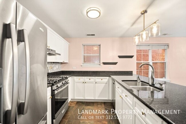 Photo - 1449 N Larrabee St Unit B