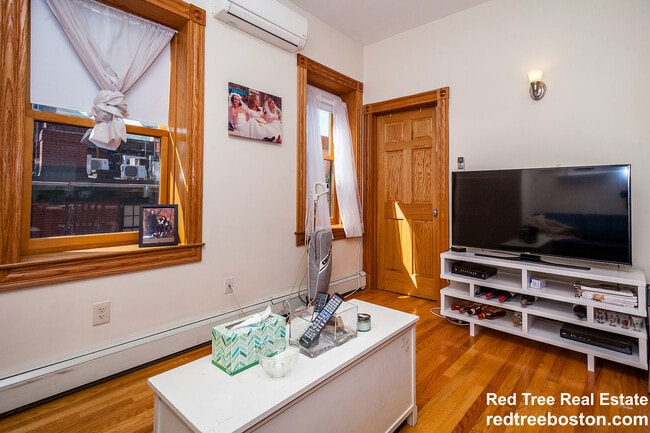 Photo - 97 Myrtle St Unidad 6