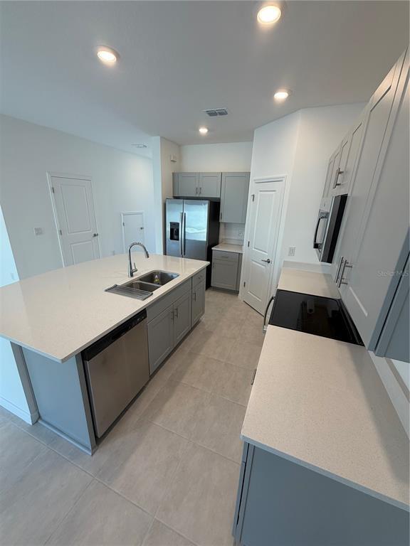 Photo - 2914 Canary Ave