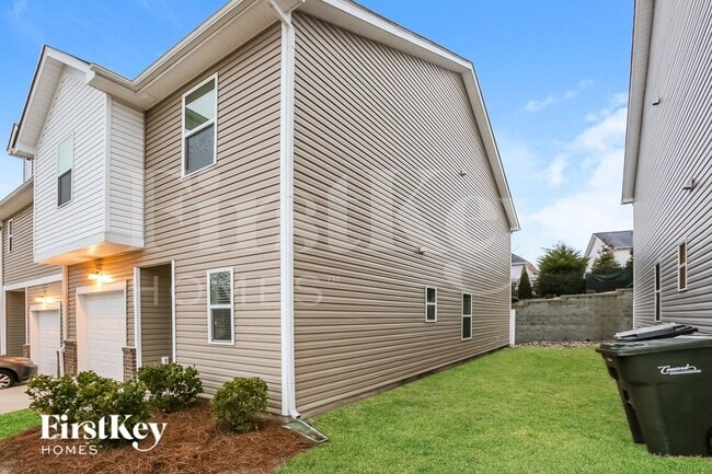 Photo - 10736 Rivergate Dr NW