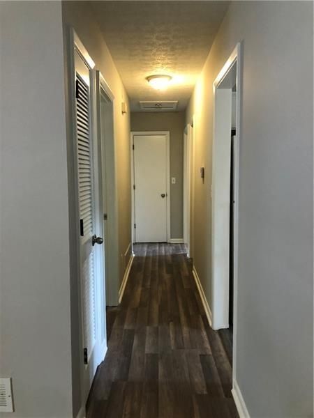 Photo - 409 Shamrock Dr