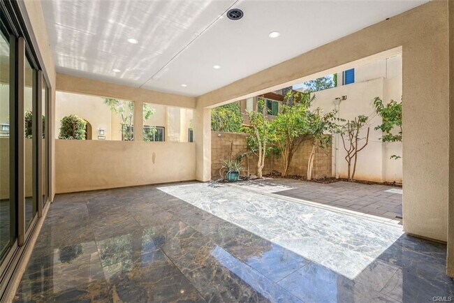 Photo - 123 Interval