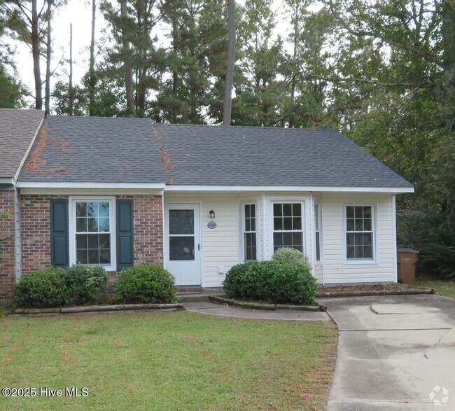 Building Photo - 1922 Greenstone Ct Rental