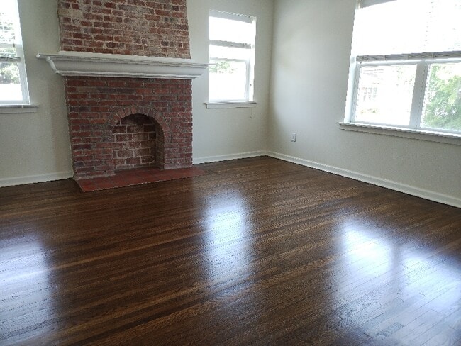 Photo - 1312 S Quaker Ave Unit Apt 5