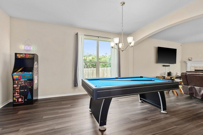 Building Photo - 4905 Ledgestone Trail Unit ID1324869P