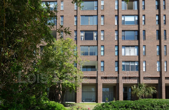 Photo - 14 Lockwood Dr Unit 2D - 1