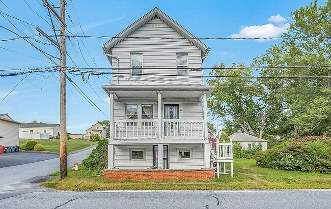 Building Photo - 85 Plank St