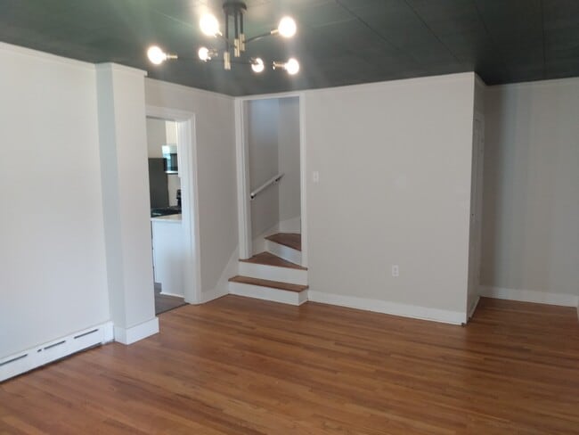Photo - 67 N Federal St