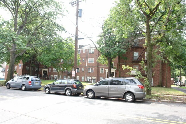 824 Jersey Ave - 824 Jersey Ave