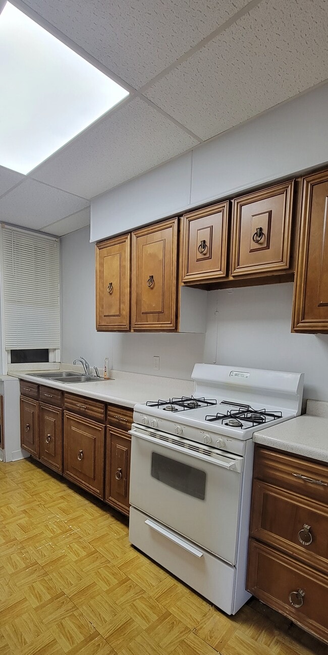 Photo - 43 W North St Unit 2