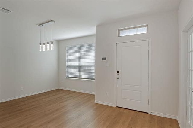 Photo - 1517 Bennington Ln