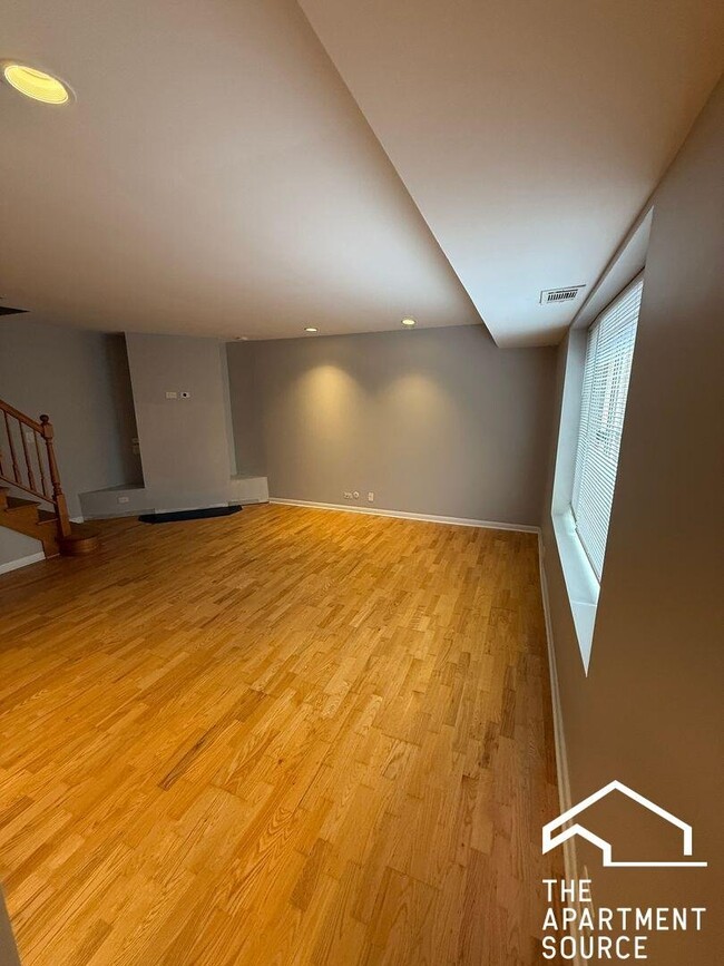 Photo - 744 W Gordon Terrace Unidad 314