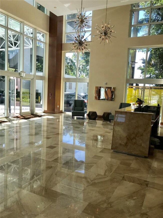 Photo - 31 SE 5th St Unit 405